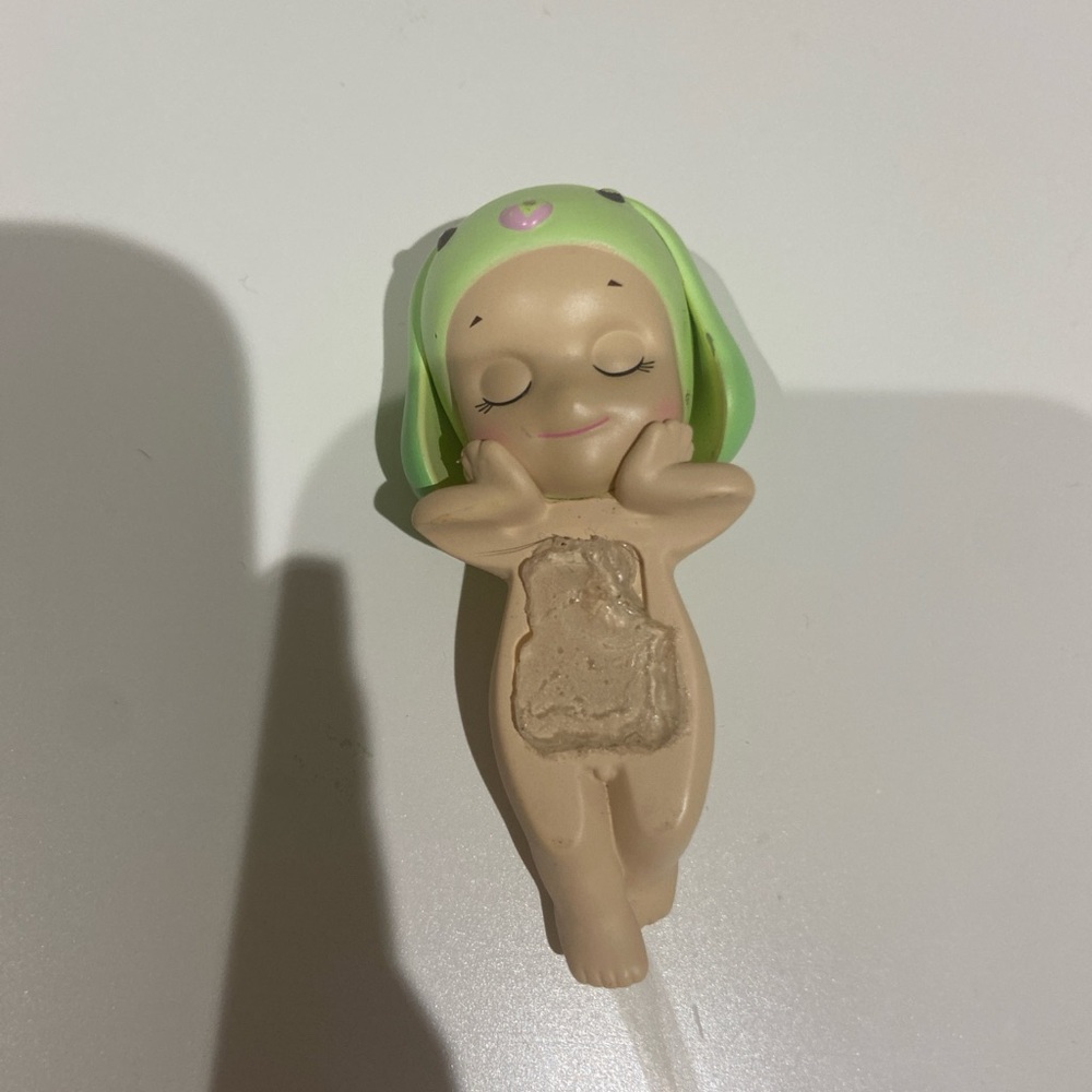 Dreaming Hipper Sonny Angel Green Lop Ear Rabbit